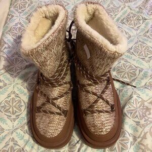 ᶻᶻ ﹒ size 9 nina fuzzie platform boots – heathered brown ✦
